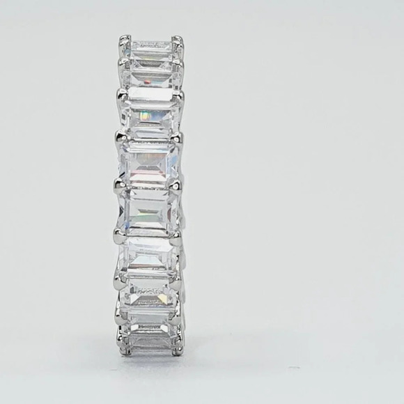 💎925 Sterling Silver Plated Clear CZ Eternity Wedding/Engagement Ring UN… - Picture 8 of 8